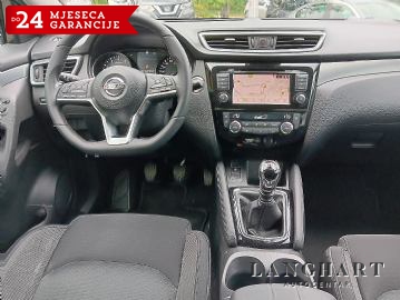 REZERVIRANO - Nissan Qashqai 1,3 DIG-T,1.vlasnik,160ks,Servisna,Garancija