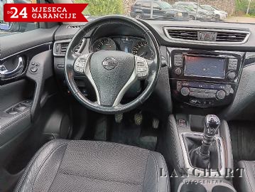 Nissan Qashqai 1,5 dCi 360° Tekna,Servisna,Reg.01/2025,Garancija