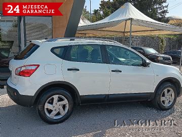 Nissan Qashqai 1,5 dCi Servisna,Reg.do 08/2025,Garancija