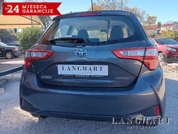 Toyota Yaris 1,5 Automatik,Hybrid,Navi,Kamera,Tvornička garancia