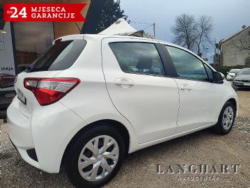 Toyota Yaris 1,0,Navi,Kamera,Servisna,Tvornička garancia