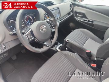 Toyota Yaris 1,0,Navi,Kamera,Servisna,Tvornička garancia